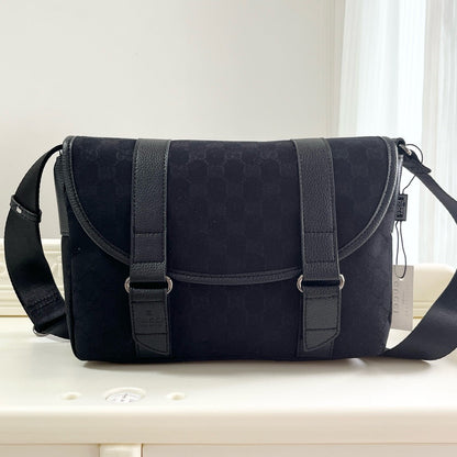 GC686 GG Crossbody Bag / 9.4x11.8x3.5inch