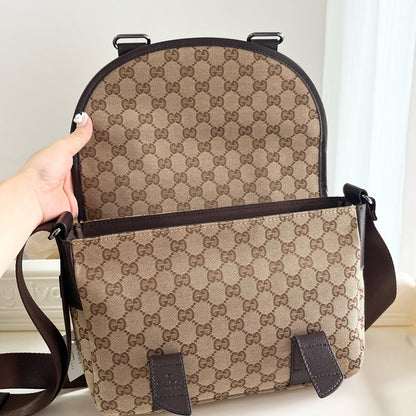 GC686 GG Crossbody Bag / 9.4x11.8x3.5inch