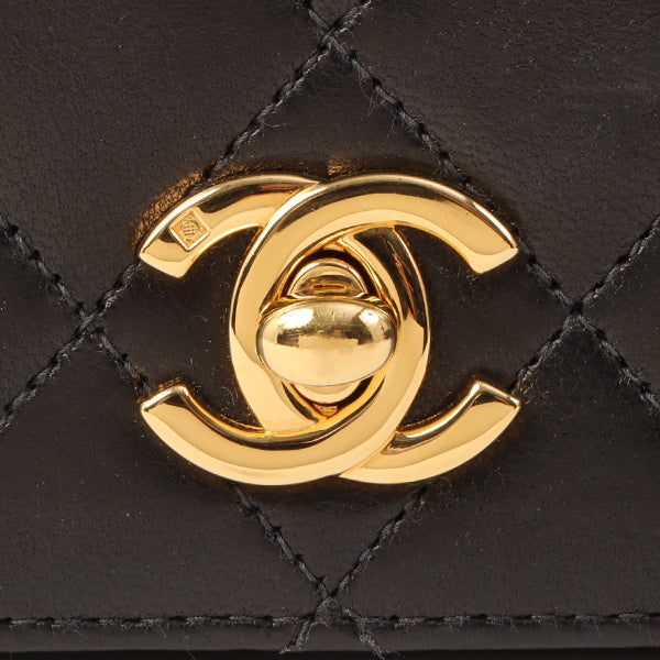 Chanel Around 2001 Made Full Flap Turn-Lock Chain Bag Black