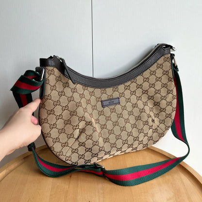 GC687 Gucci B Shoulder Bag / 13x9x1.6inch