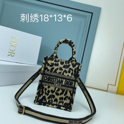 DR238 Book Mini Tote Bag / 7.1x5.3x2.5inch