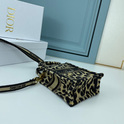 DR238 Book Mini Tote Bag / 7.1x5.3x2.5inch