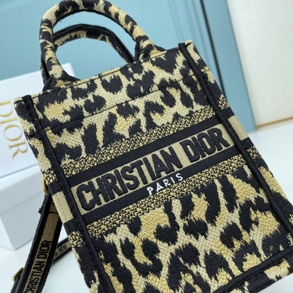 DR238 Book Mini Tote Bag / 7.1x5.3x2.5inch