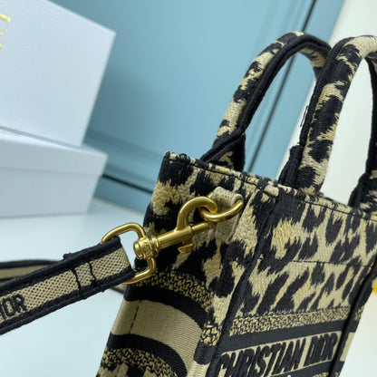 DR238 Book Mini Tote Bag / 7.1x5.3x2.5inch