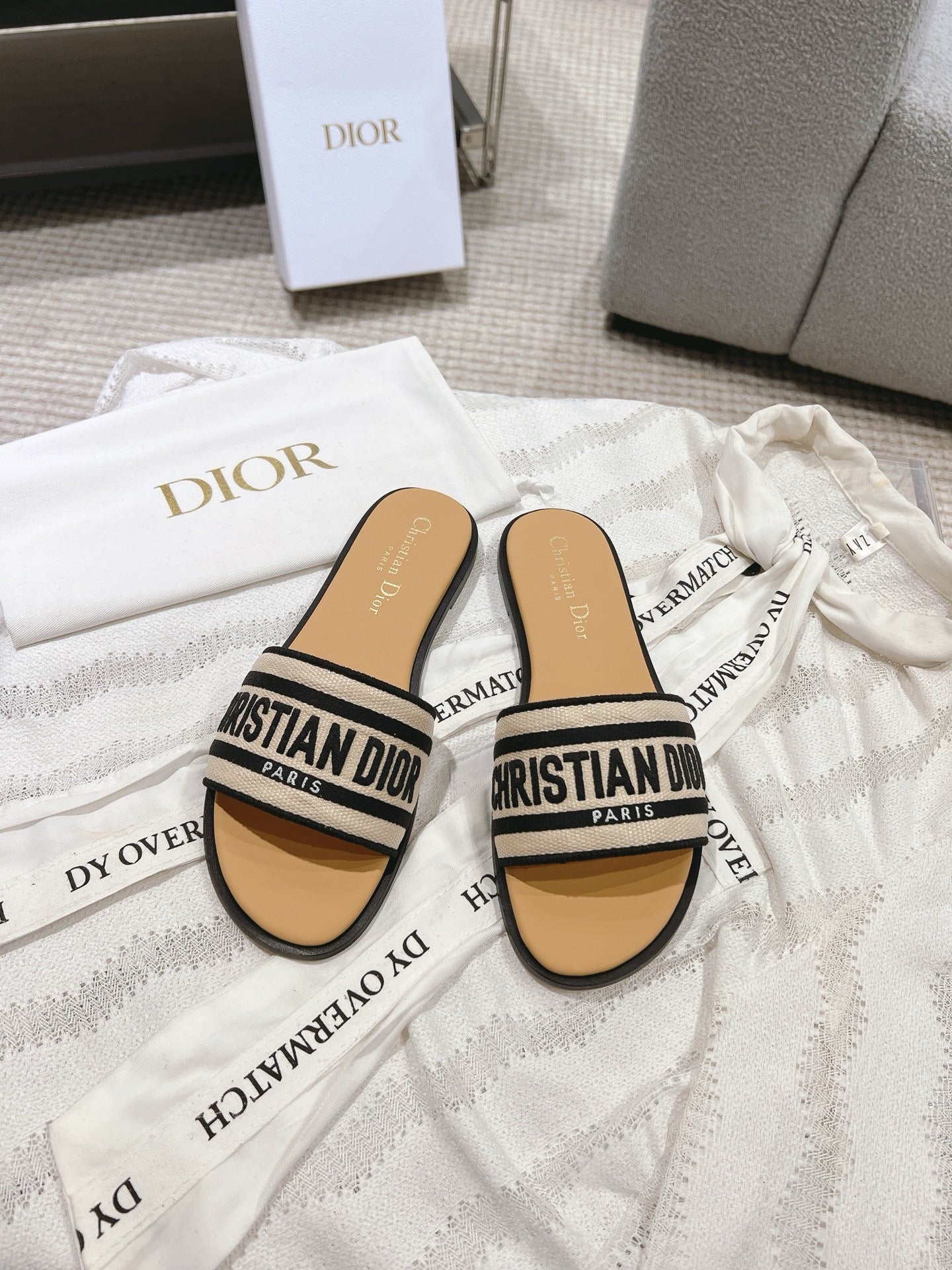 SE1604 Dway Slide / Size4-11