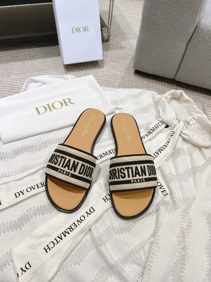 SE1604 Dway Slide / Size4-11