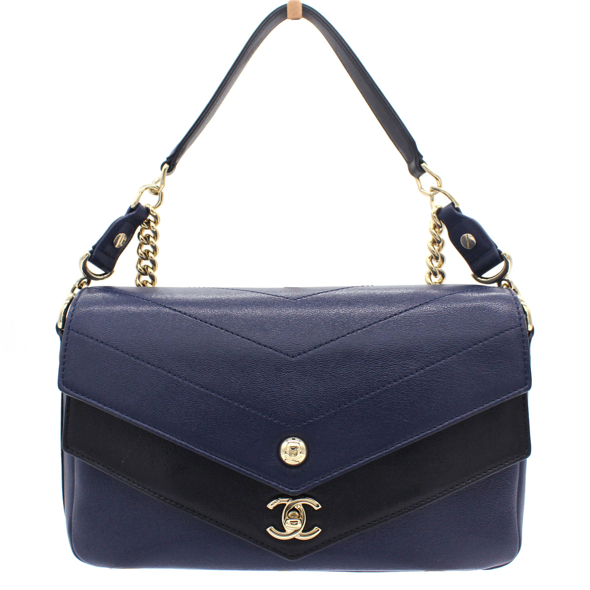 CC Envelope Flap Crossbody Chevron Calfskin Small Navy Black