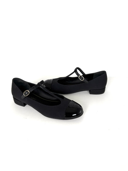 CHANEL Cap Toe Mary Jane Satin Patent Leather CC Logo Low Heel Pumps 39 8.5
