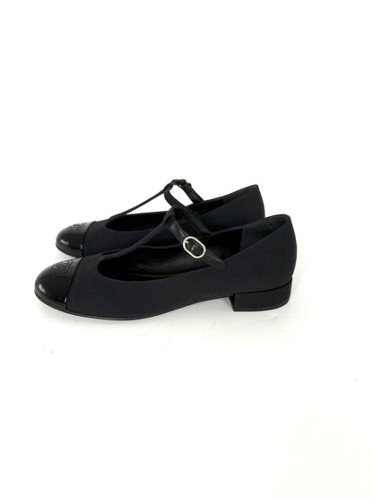 CHANEL Cap Toe Mary Jane Satin Patent Leather CC Logo Low Heel Pumps 39 8.5
