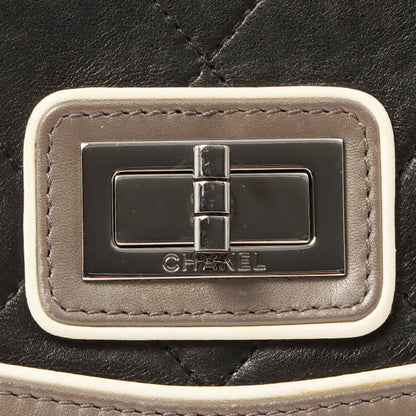 Chanel 2007 Made Bicolor Design 2.55 Shoulder Bag Grey/White