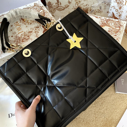 DR263 Medium Dior Essential Tote Bag / 14.5 x 11 x 7 inches