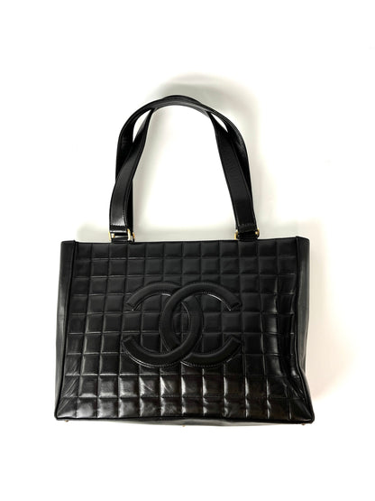 Vintage CHANEL Chocolate Bar Black Leather Shoulder  Bag
