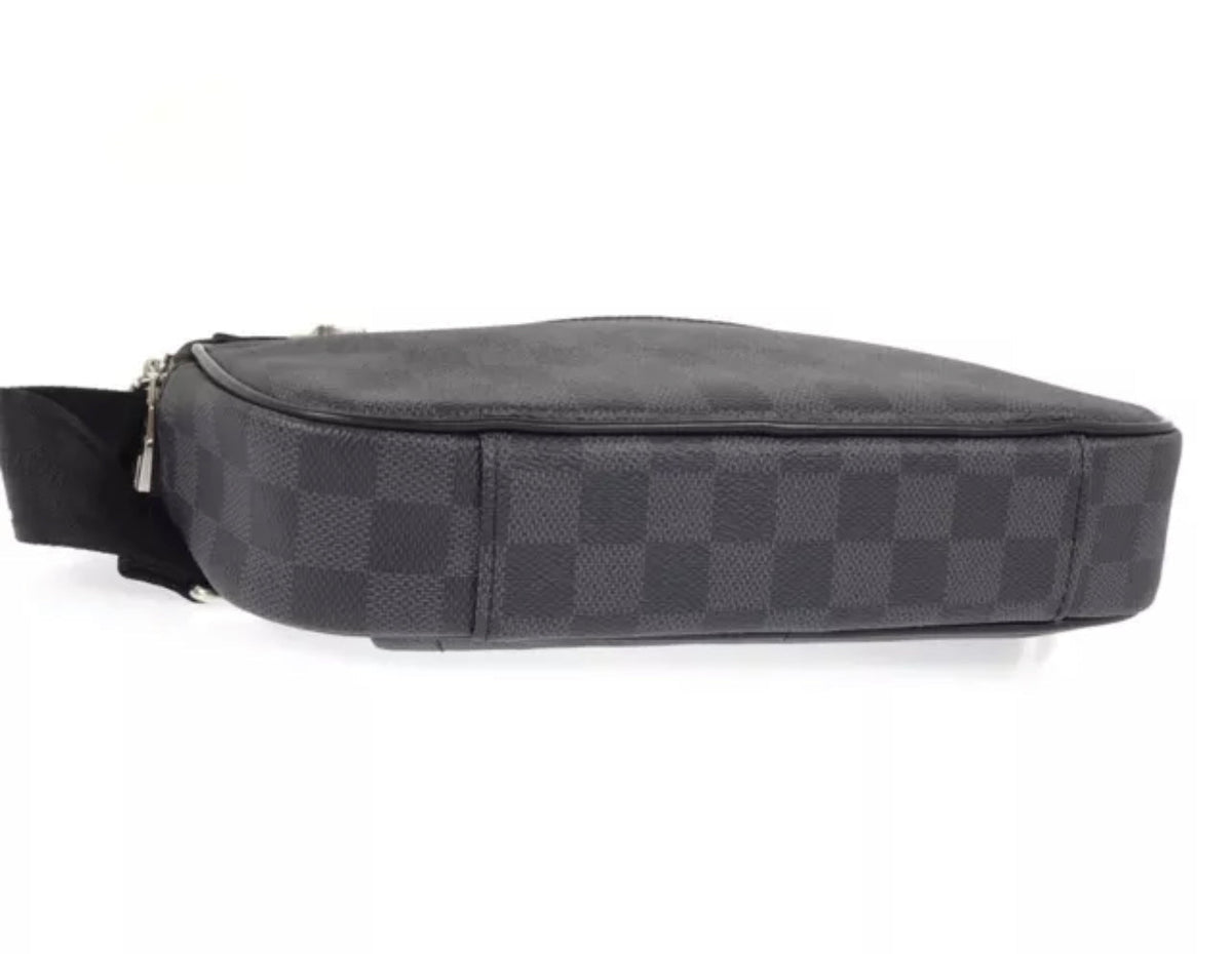 LOUIS VUITTON DAMIER GRAPHITE AMBLER WAIST POUCH