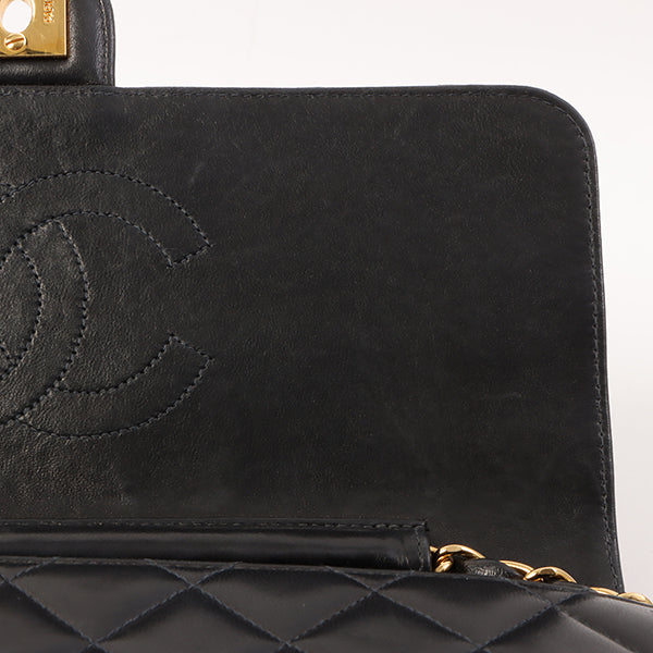 Chanel Around 2001 Made Straight Flap Turn-Lock Chain Bag Black