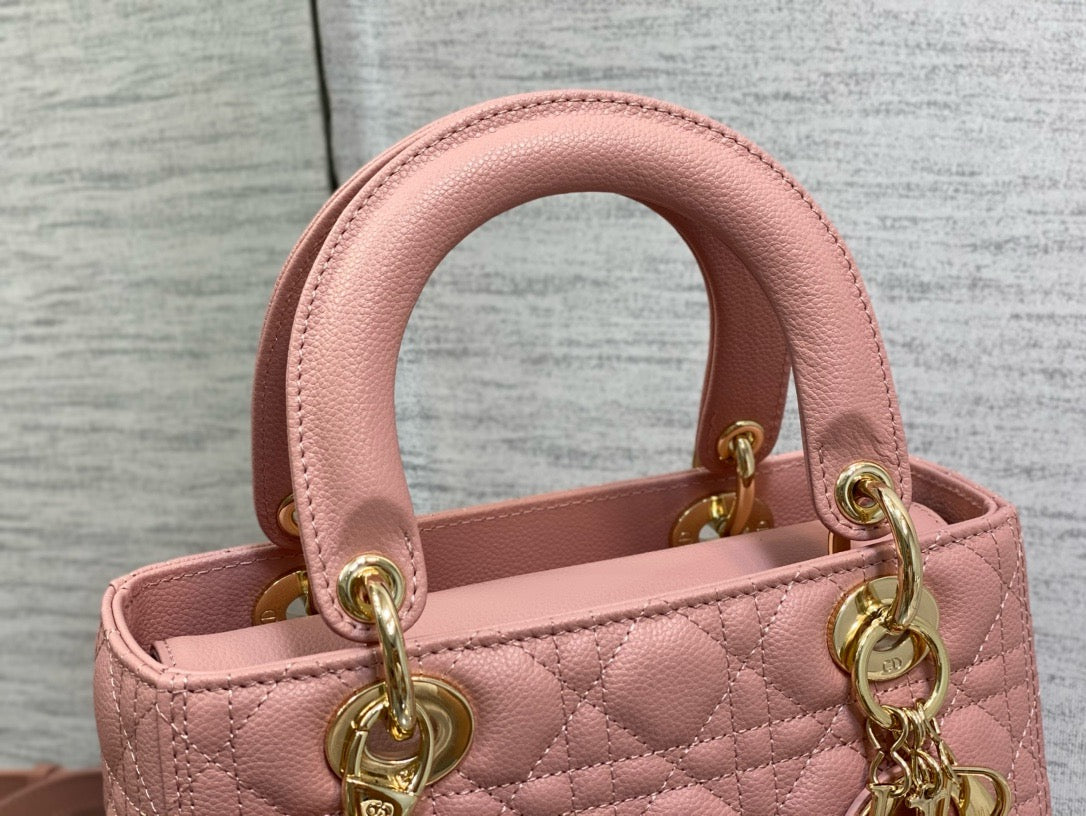 DR333 Medium Lady Dior Bag / HIGHEST QUALITY VERSION / 9.5 x 8 x 4.5 inches
