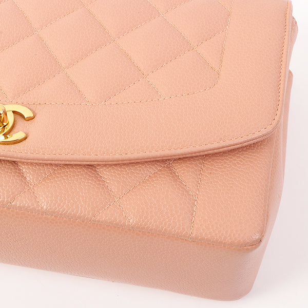 Chanel Around 1995 Made Caviar Skin Diana Flap Chain Bag 25Cm Baby Pink