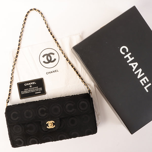 Chanel Around 2000 Made Unborn Calf Turn-Lock Logo Chain Bag Black