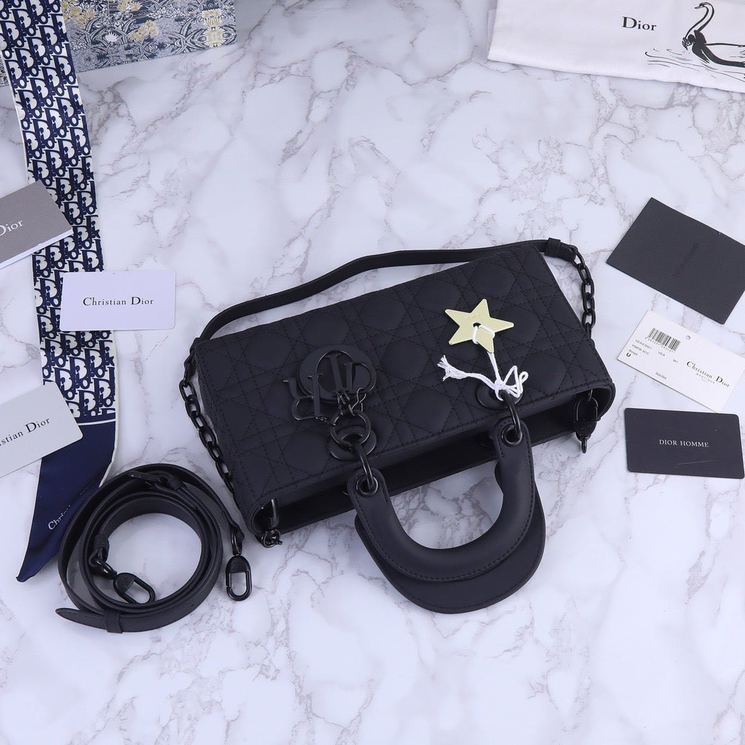 DR225 Lady D-JOY Handbag / 10.2x5.3x2inch