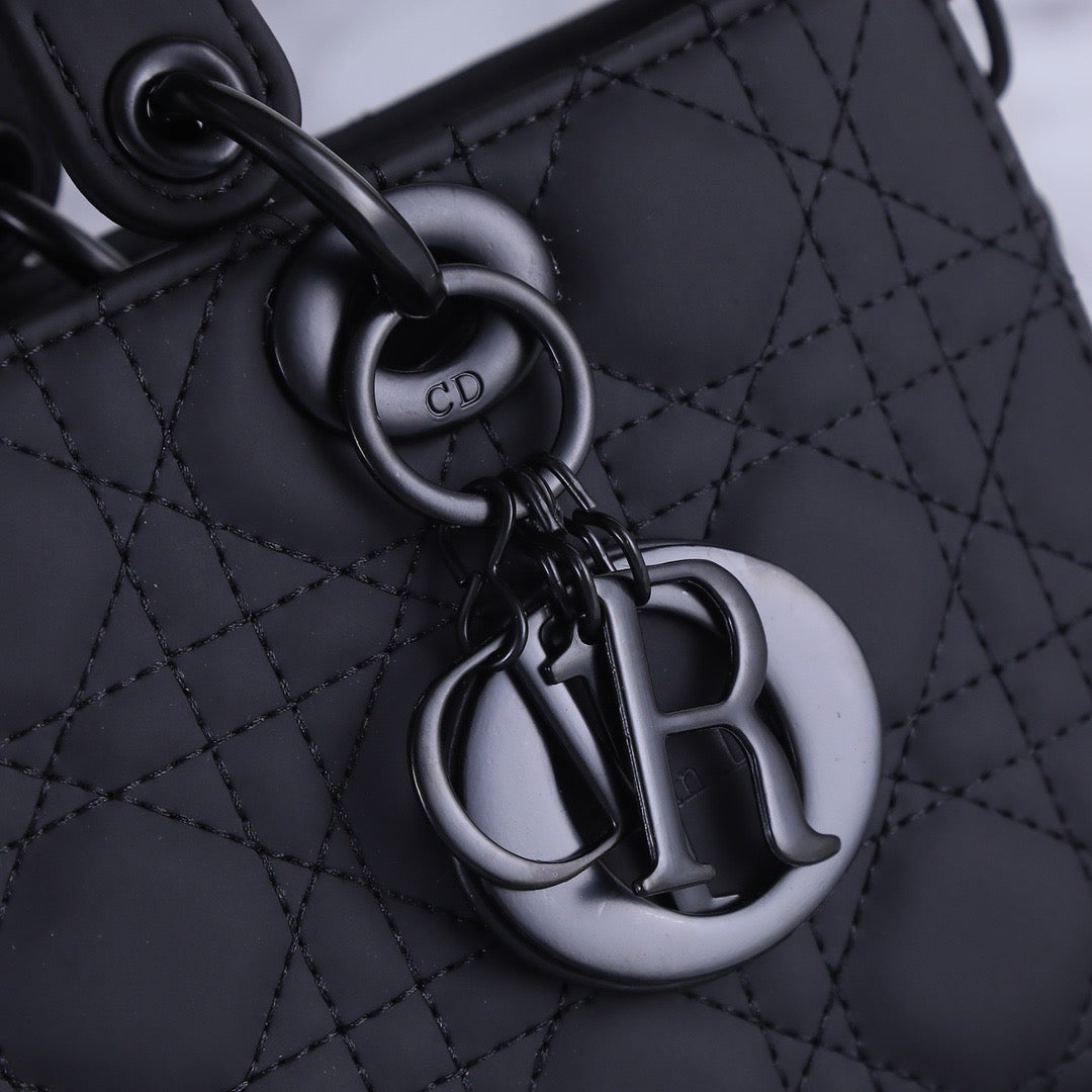 DR225 Lady D-JOY Handbag / 10.2x5.3x2inch
