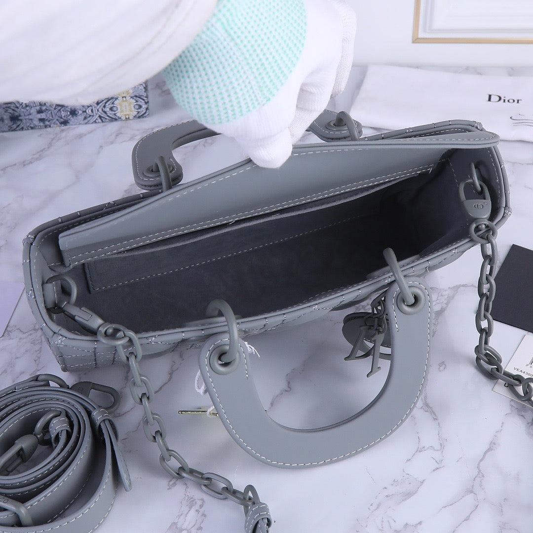 DR226 Lady D-JOY Handbag / 10.2x5.3x2inch