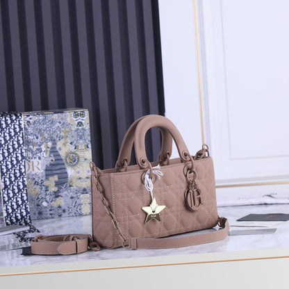 DR227 Lady D-JOY Handbag / 10.2x5.3x2inch