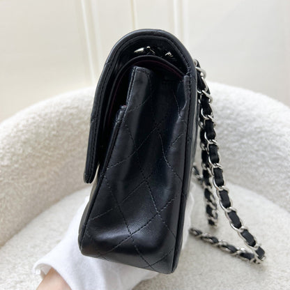 Chanel Medium Classic Flap CF in Black Lambskin and SHW