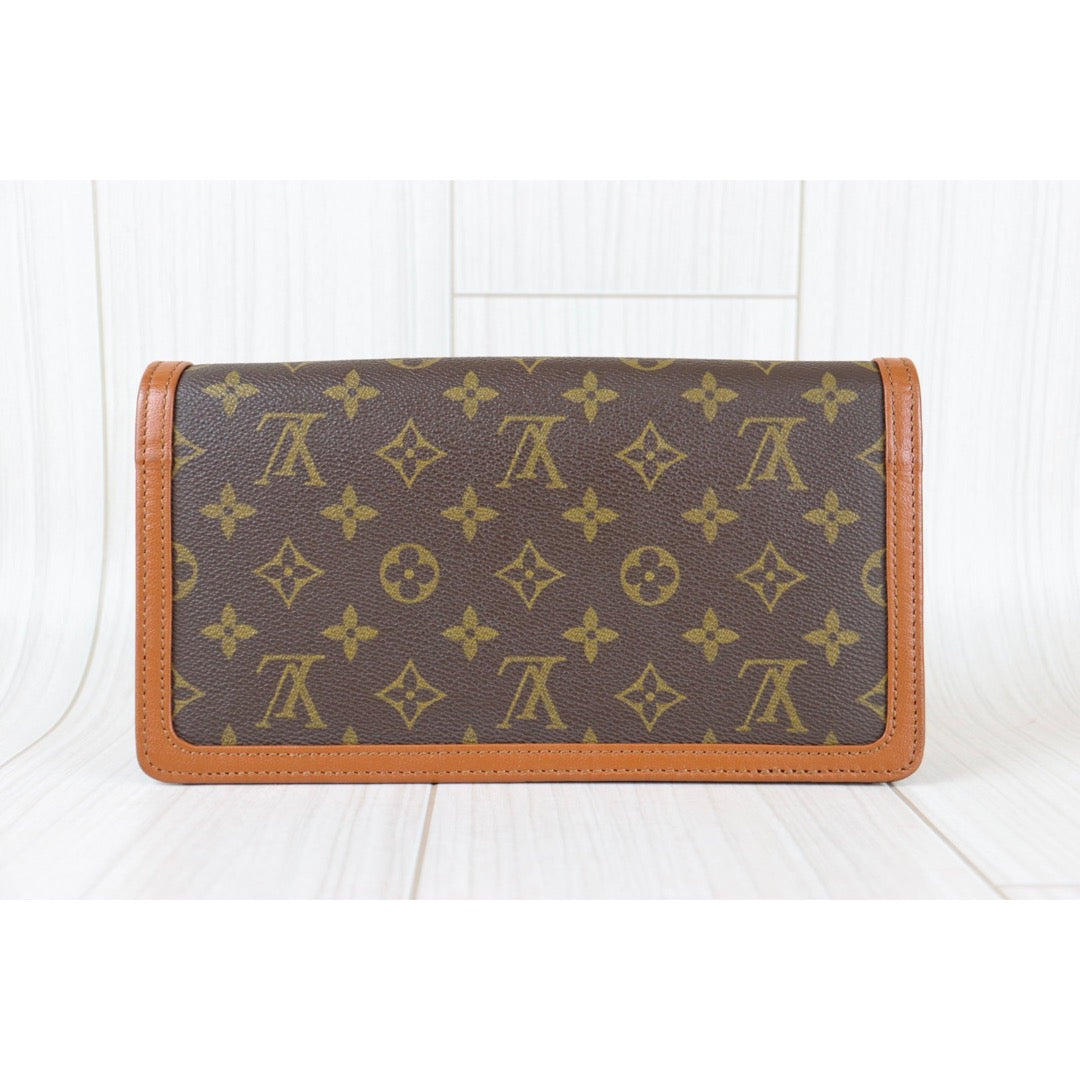 Rank A ｜ LV Monogram Pochette Dame Vintage Clutch Bag｜092104