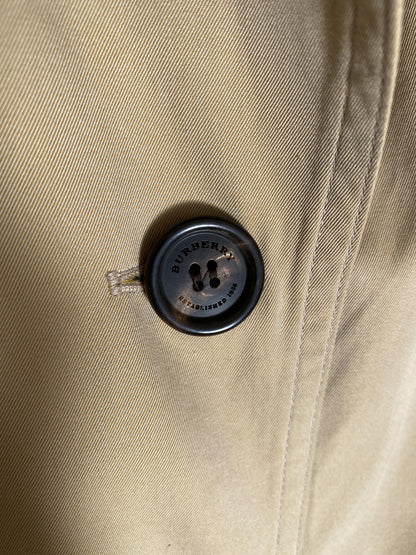 Burberry SANDRINGHAM TRENCHCOAT - UK 8/US 6/GER 36