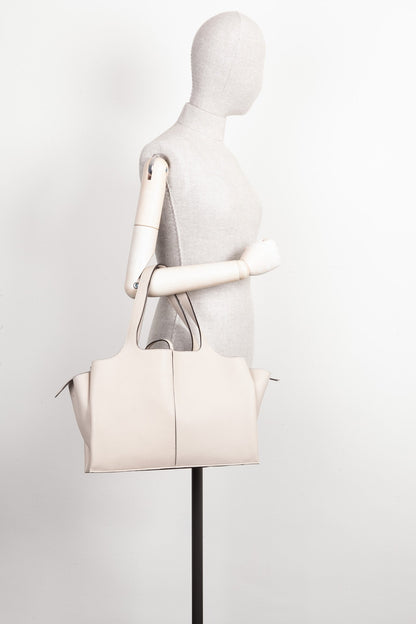CÉLINE Tri Fold Shoulder Bag Beige