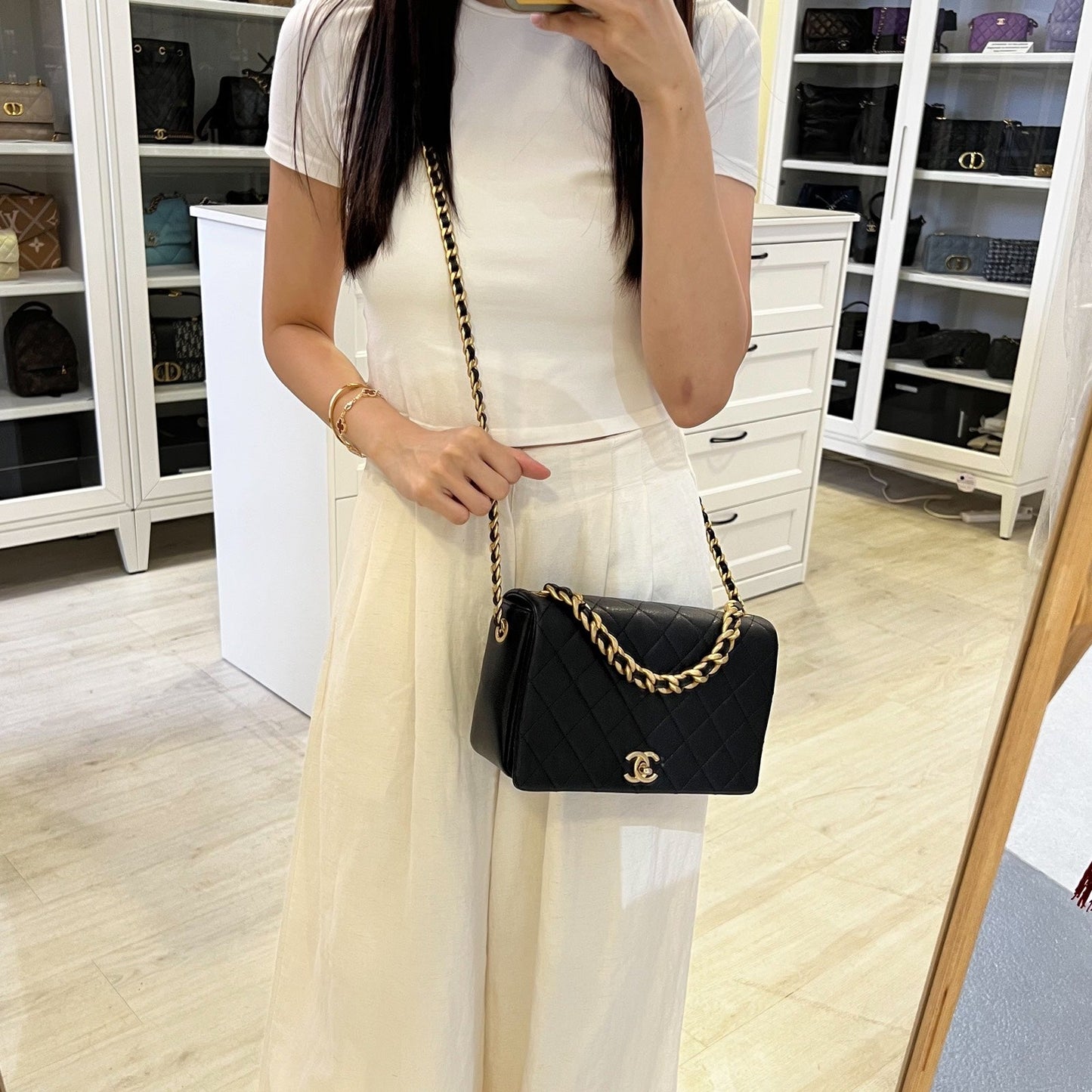 Chanel 20A Full Flap Bag in Black Caviar and AGHW (Model: AS1977B)