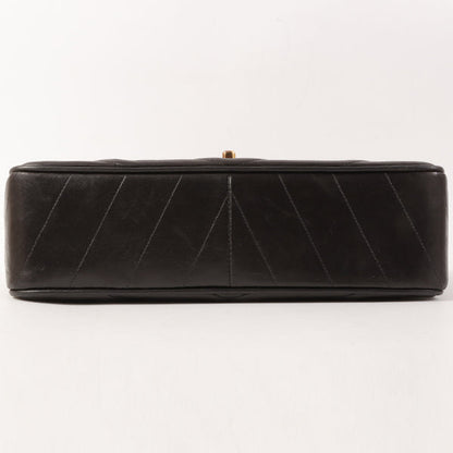 CHANEL Around 1995 Made Chevron Stitch V Flap Turn-Lock Chain Bag Black