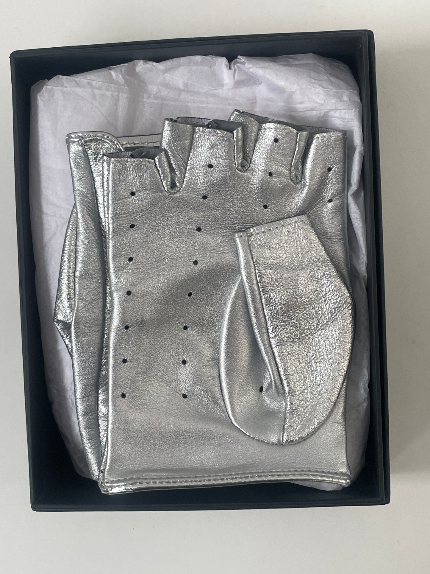 Metallic Lambskin Gloves