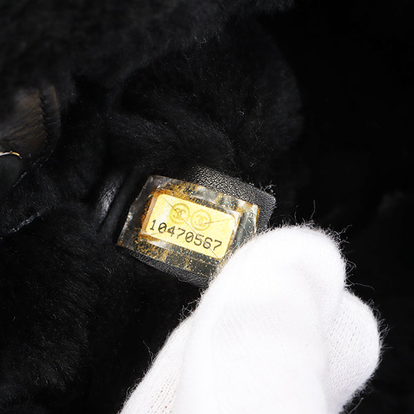 Chanel Around 2006 Made Mouton Cc Mark Stitch Shoulder Bag With Pouch Black