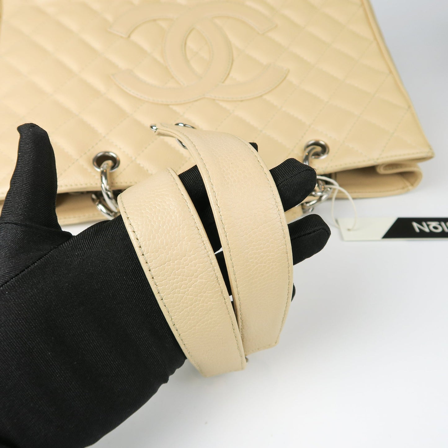 Beige Caviar GST in Caviar leather with SHW