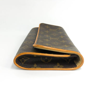 Louis-Vuitton Twin Pochette GM Crossbody Bag