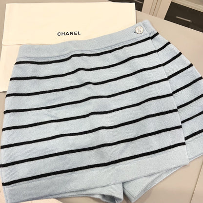 Chanel 25S Baby Blue Knitted Striped Skorts in 100% Cashmere (Model: P79614)