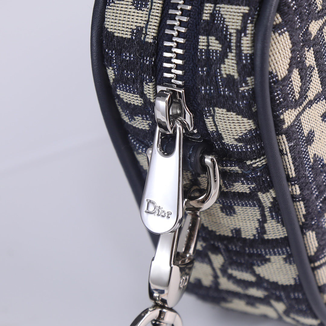 DR268 Small Shoulder Bag / 4.7x7.5x1.3inch