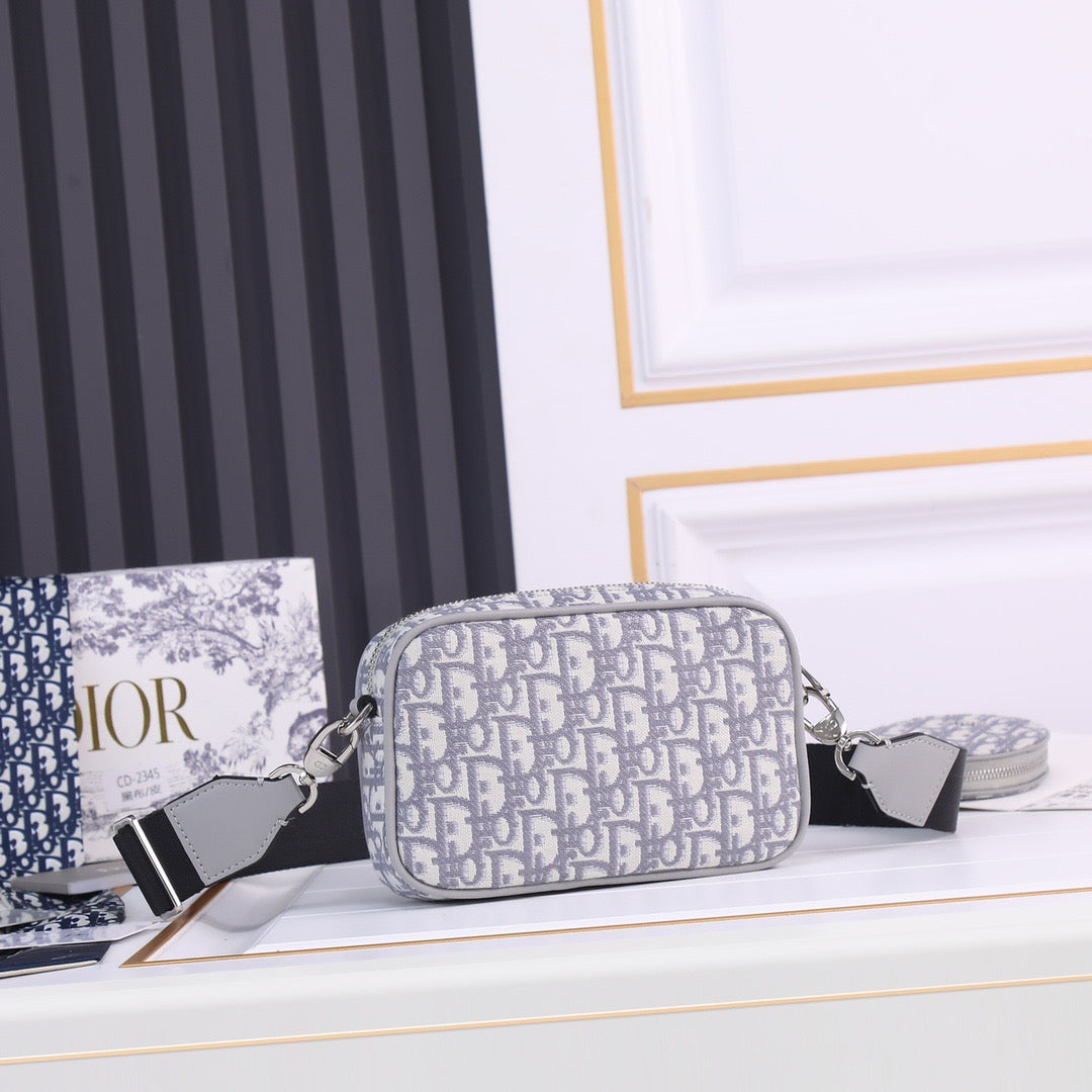 DR269 Small Shoulder Bag / 4.7x7.5x1.3inch