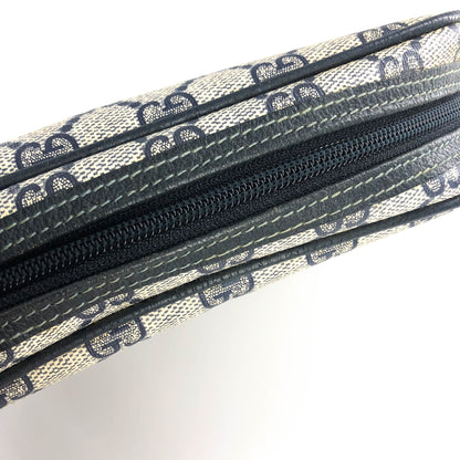 Gucci Vintage Wristlet Bag