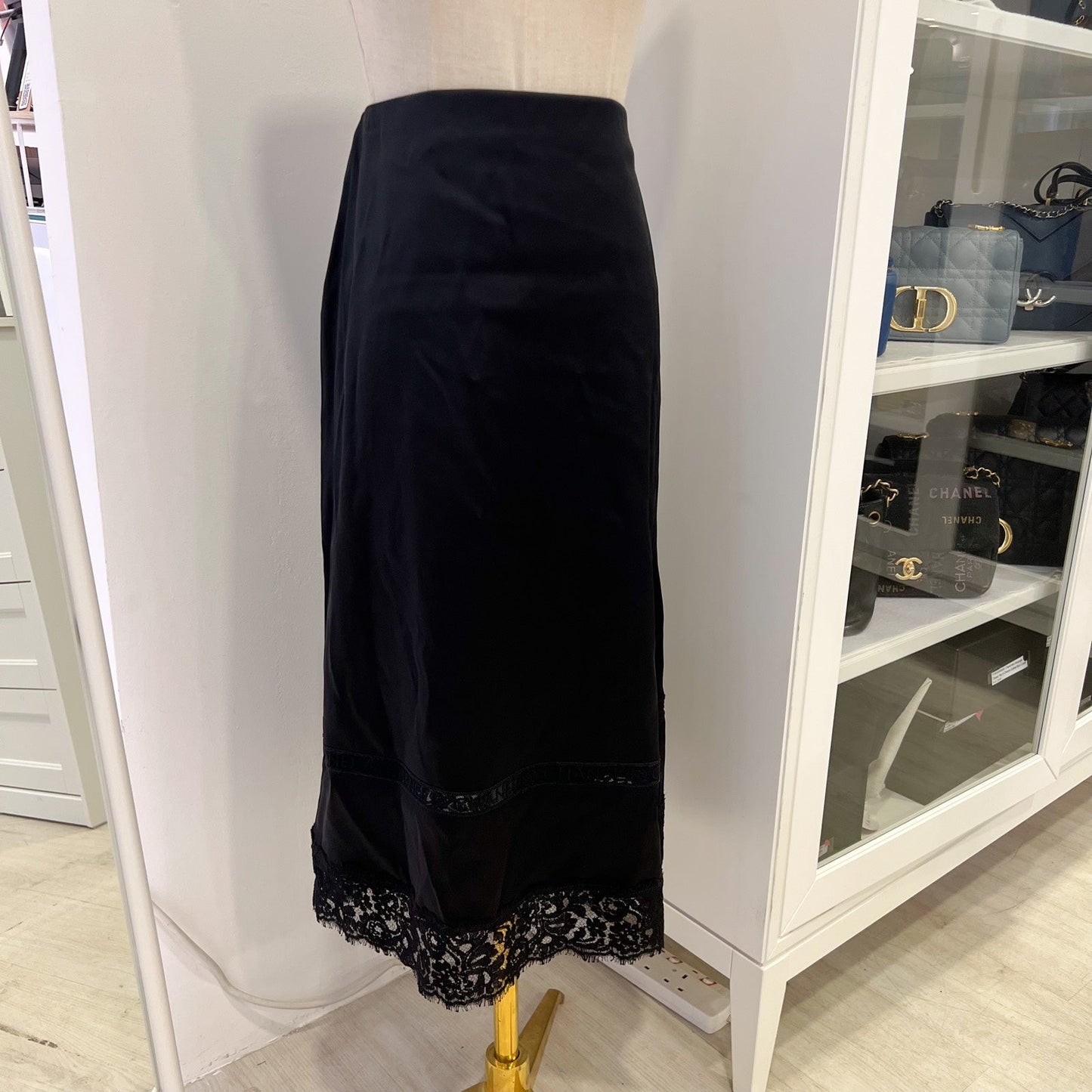 Chanel 25B Midi Skirt in Black Silk Satin and Lace (Model: P80409)