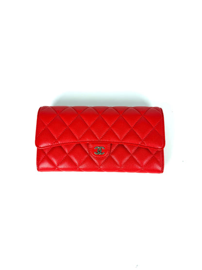 CHANEL Red Quilted Caviar Flap CC Long Gusset Continental Wallet
