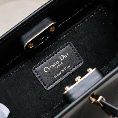 DR443 Small Key Bag / 8.6x4.7x4.7inch