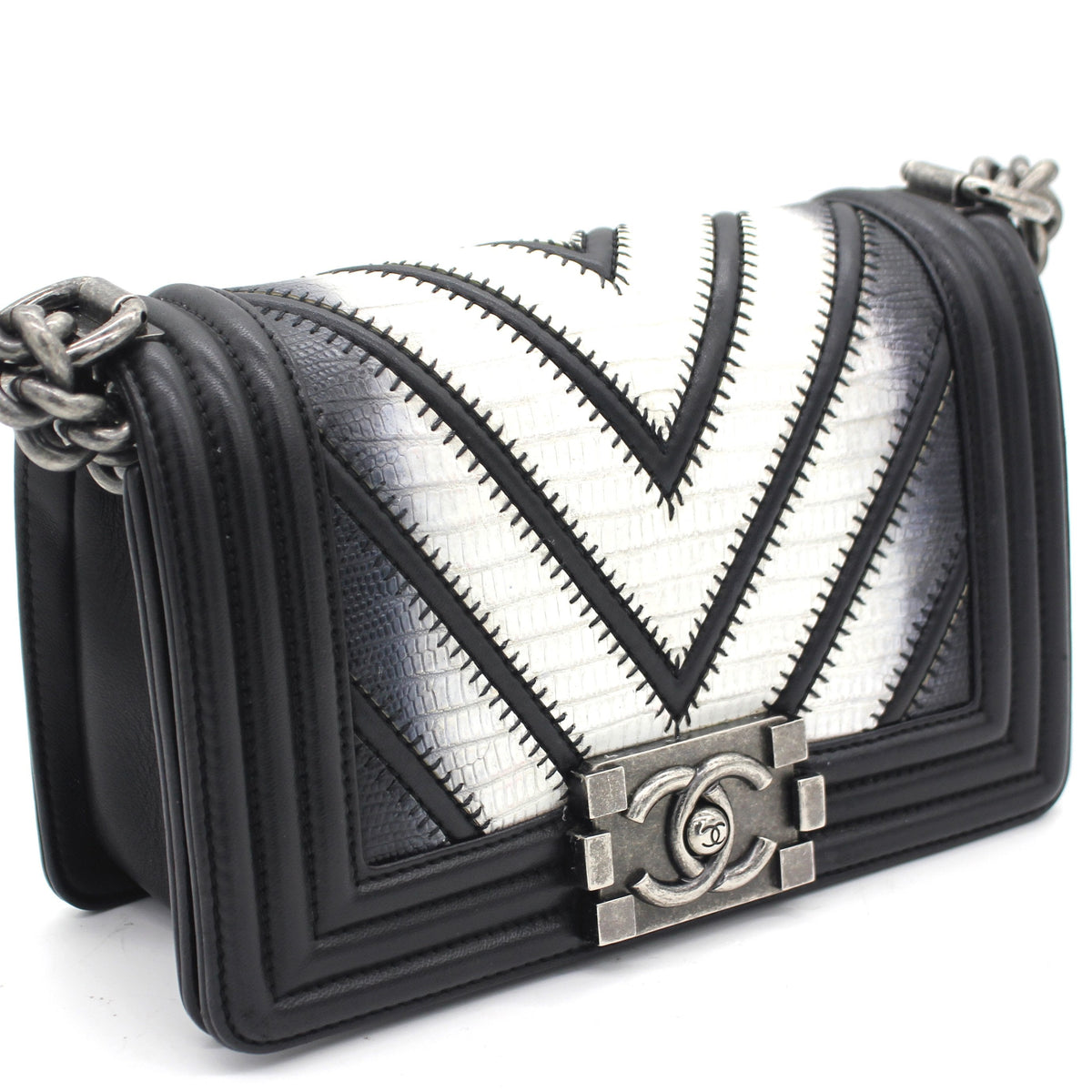 Lizard Chevron Small Boy Flap Black White