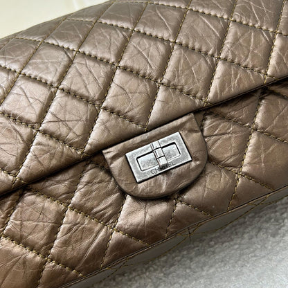 Chanel 2.55 Reissue 226 Flap in Bronze Distressed Calfskin and RHW