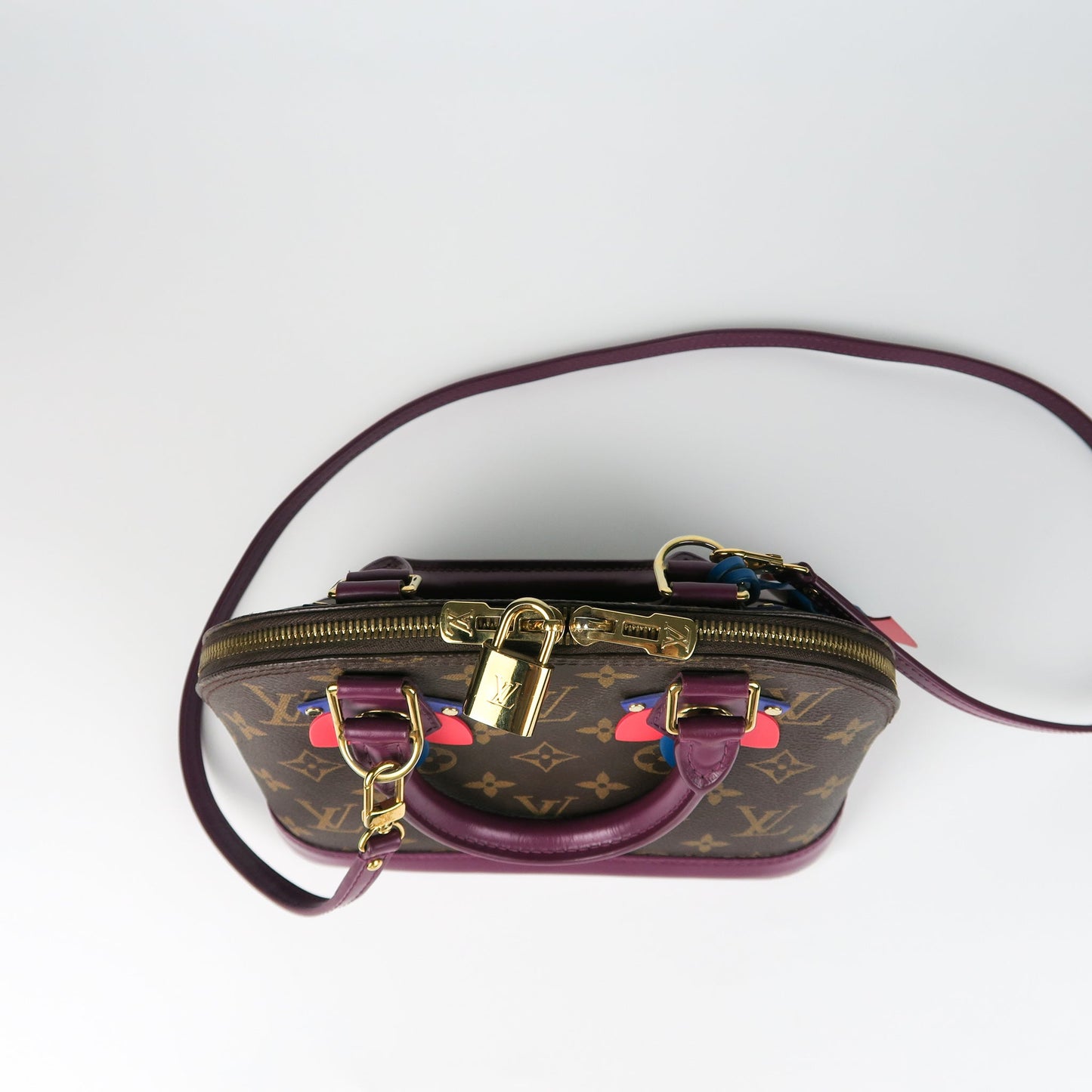 Louis-Vuitton Alma BB Totem style
