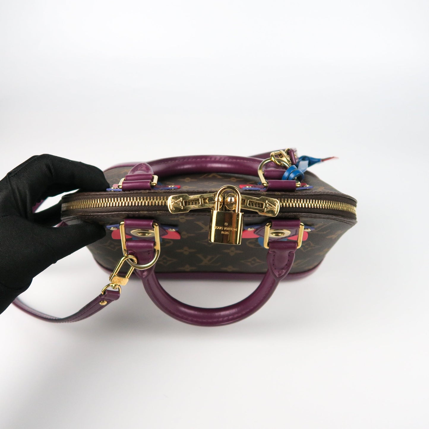 Louis-Vuitton Alma BB Totem style