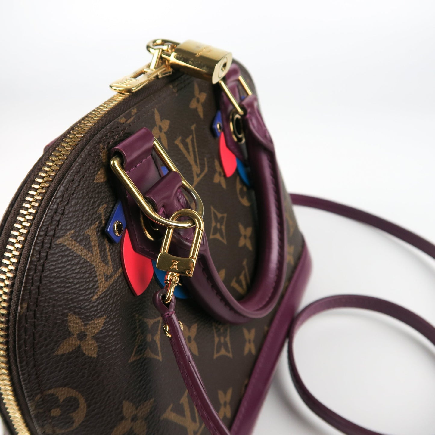Louis-Vuitton Alma BB Totem style