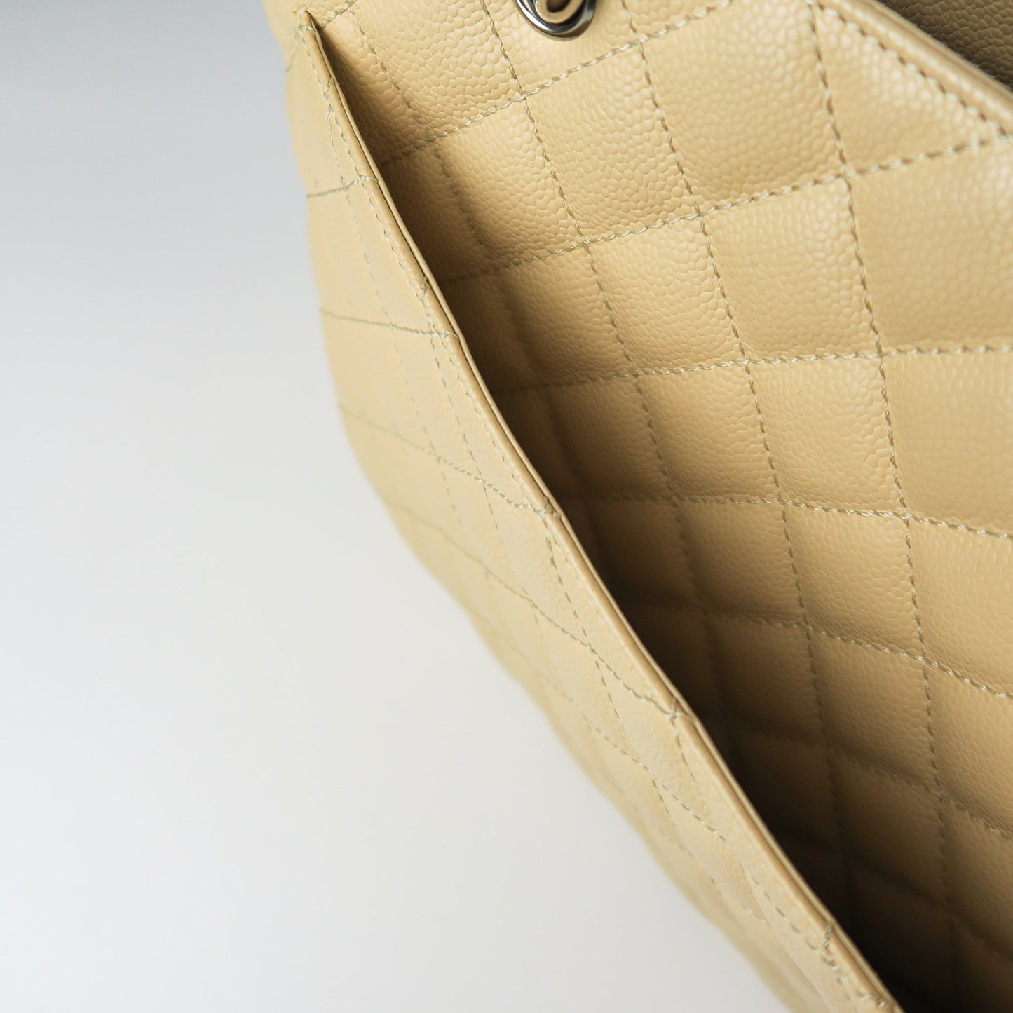 Beige Caviar GST in Caviar leather with SHW