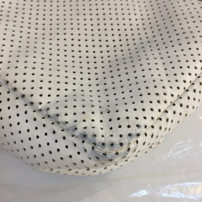 CHANEL 2.55 Shoulder Bag in White Leather
