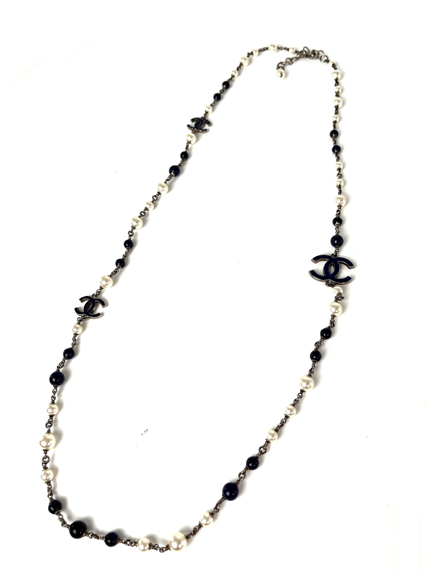 CHANEL Faux Pearl Navy CC Station Bead Long Necklace